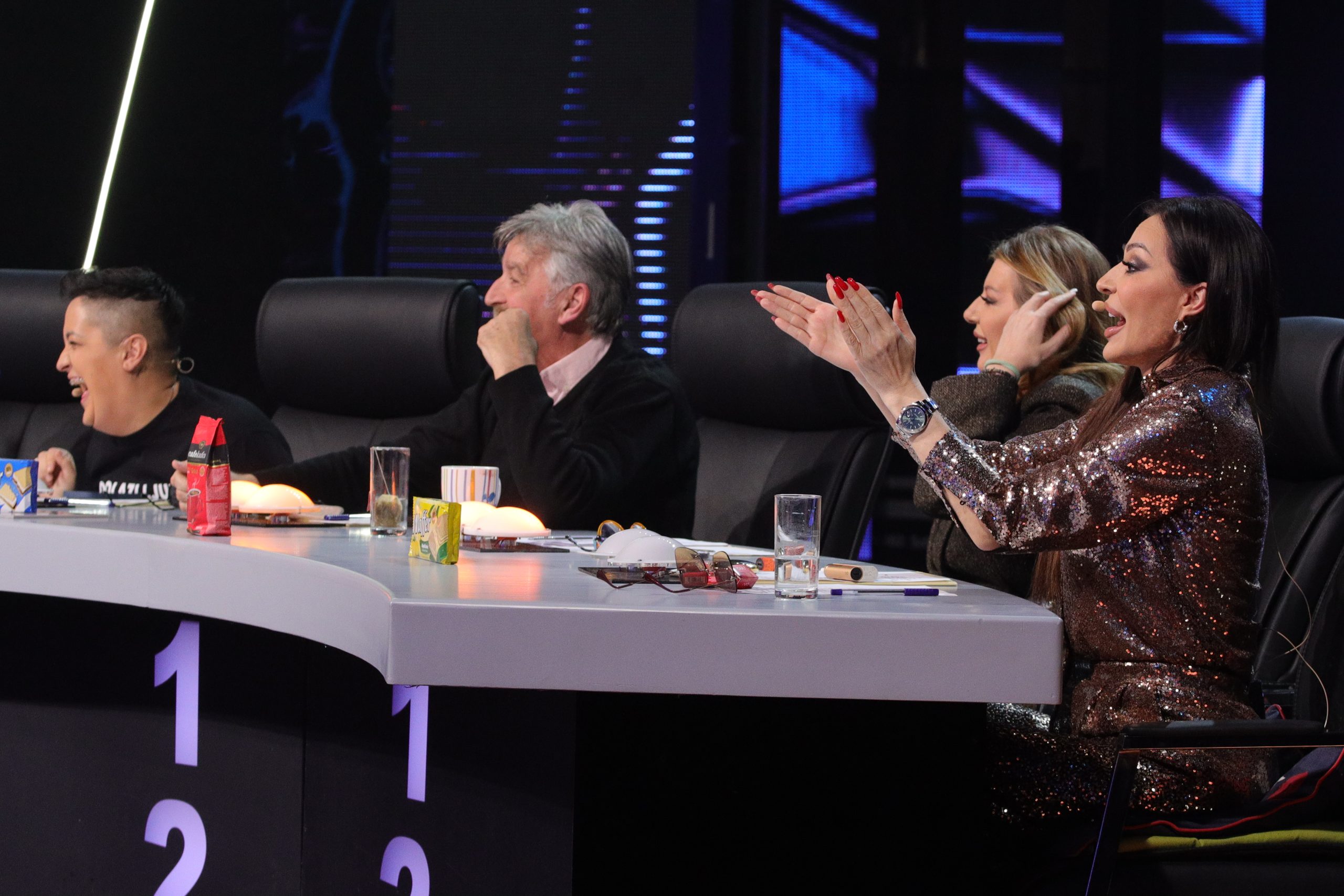 "Ovo blamiranje", opšti haos u "Zvezdama Granda" zbog Breskvice: "Kapriam da je trend da to pevaš, ali..." 7 0A0A9967
