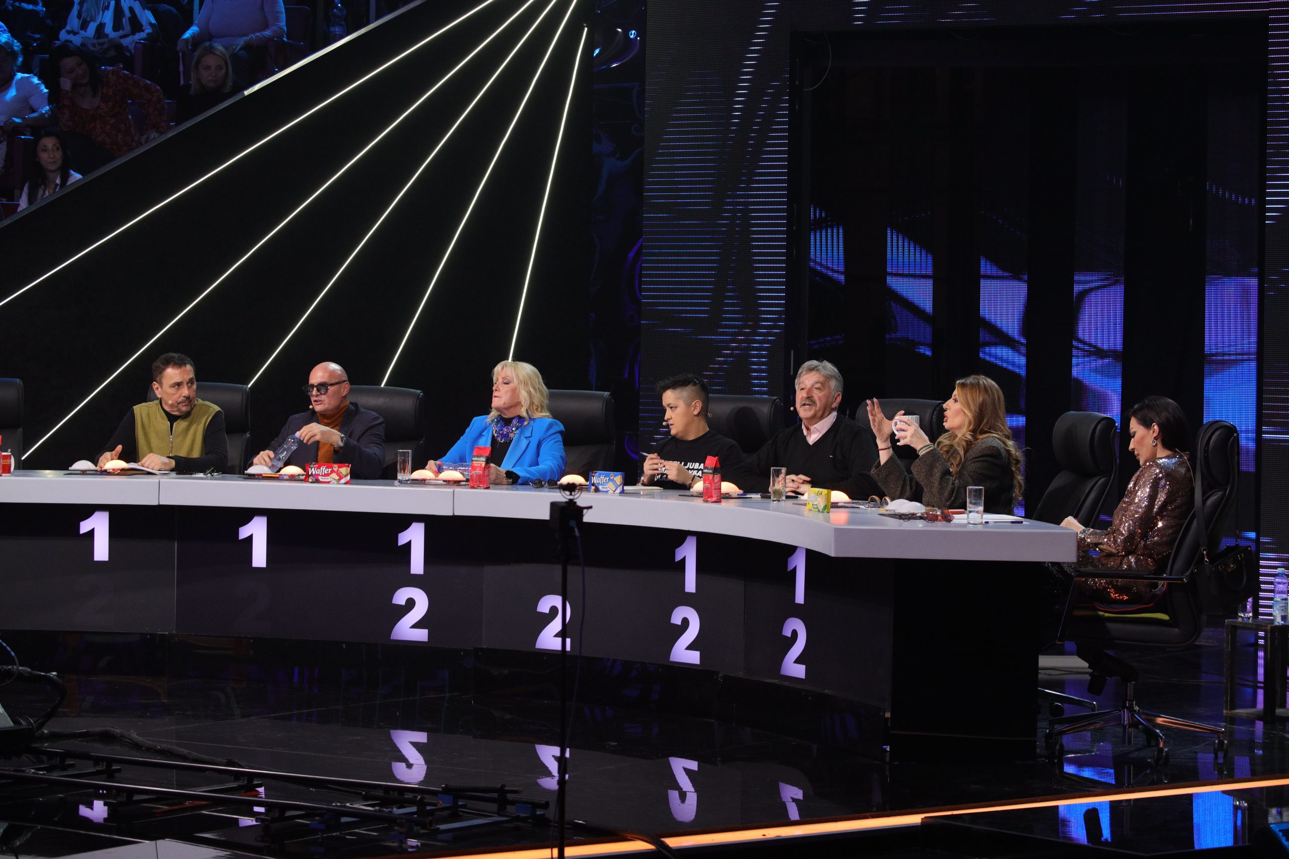 "Ovo blamiranje", opšti haos u "Zvezdama Granda" zbog Breskvice: "Kapriam da je trend da to pevaš, ali..." 8 0A0A9977 1