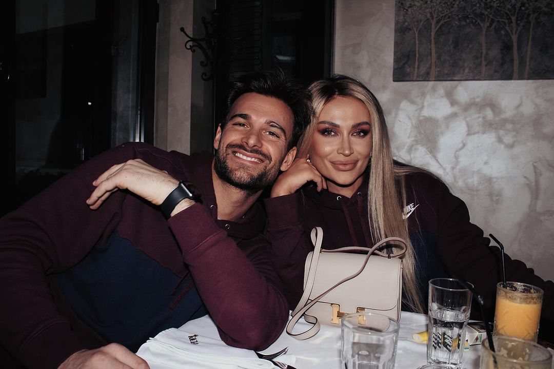 Ova BOMBA je snajka Andreane Čekić: Fatalna plavuša ostavlja bez daha (FOTO) 7 snajka andreane čekić