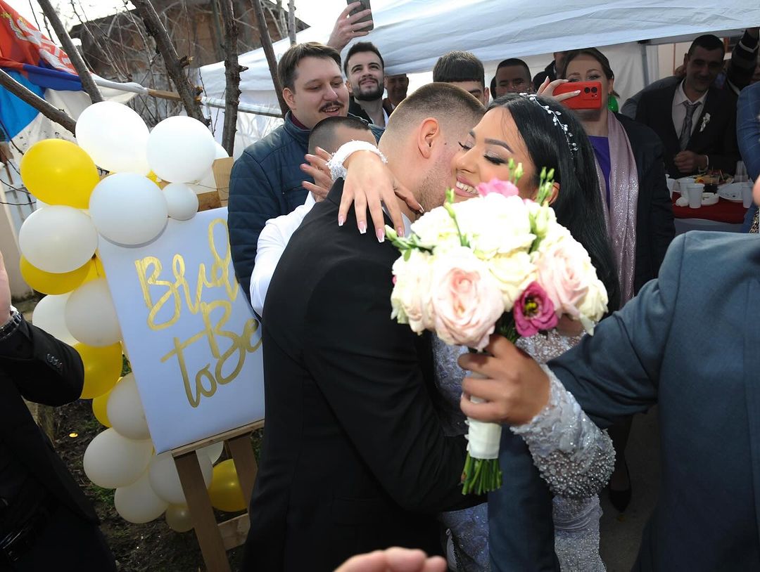 Trudna zvezda Granda izgovorila "DA": Mlada kao milion dolara, a tek da vidite dekoraciju (FOTO) 8 anđela kačar svadba