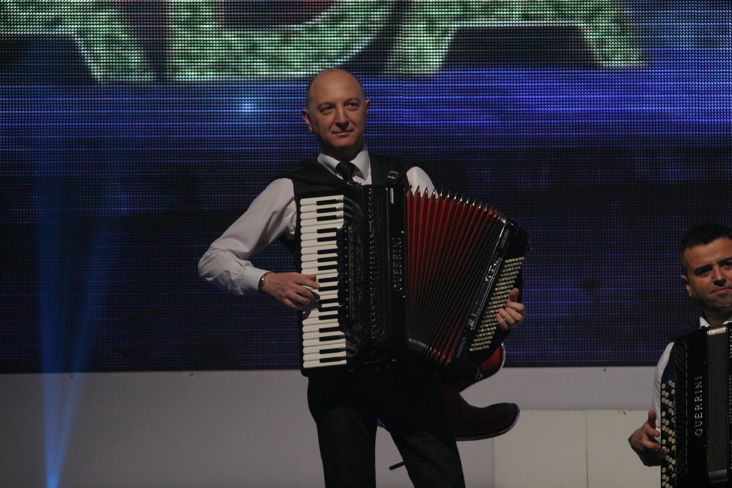 endži mavrić