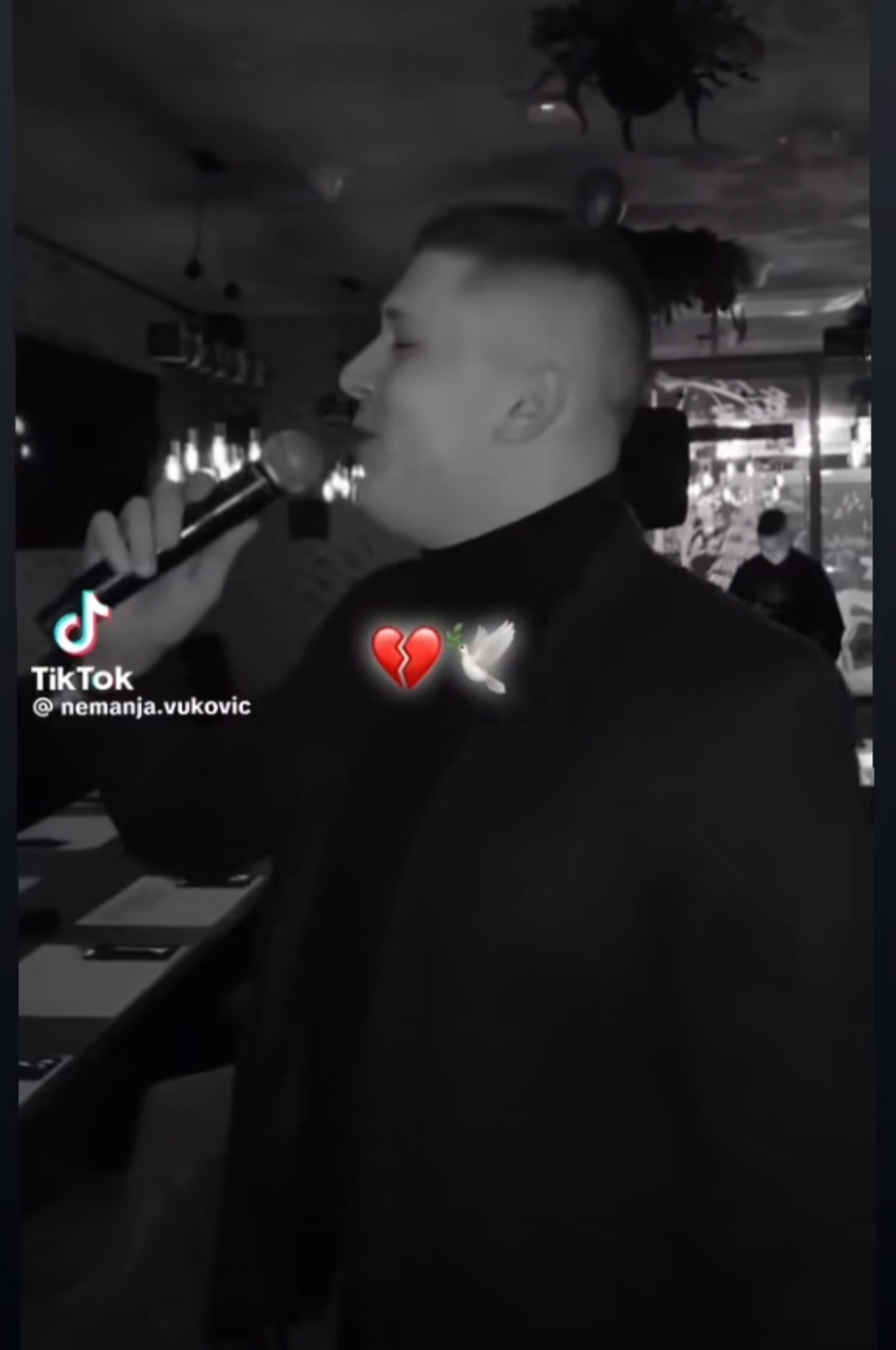 VREME PROLAZI, ALI TUGA NE: Godinu dana od tragične pogibije zvezde Granda 7 Screenshot 20240306 140414 Instagram