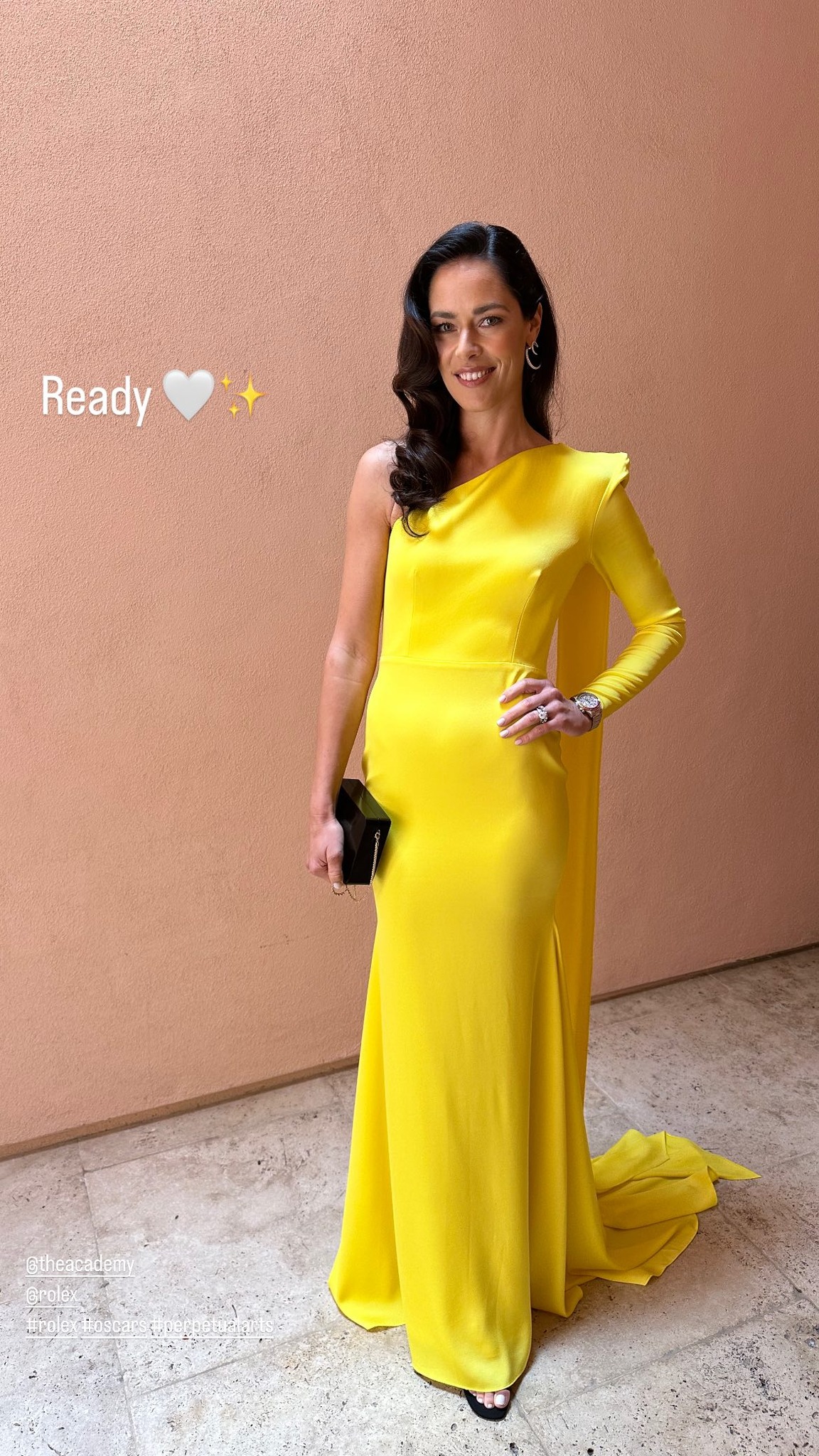 Ana Ivanović zasenila sve na dodeli Oskara, zasijala u elegantnoj žutoj haljini na crvenom tepihu (FOTO) 5 ana ivanović oskar