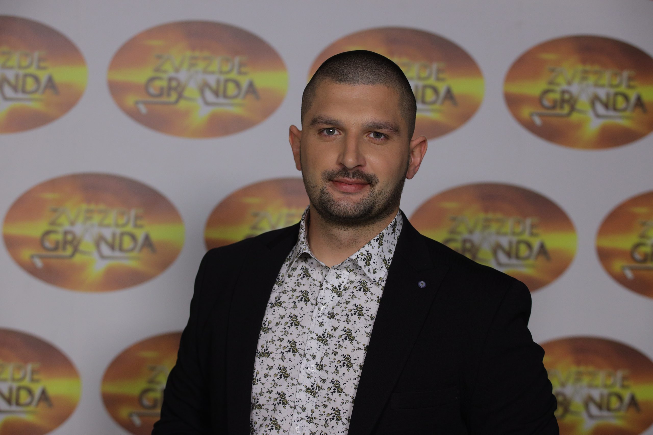 Zašto je Janko Jankov napustio "Zvezde Granda"? Evo šta se zapravo desilo 5 YANKO YANKOV 26 GOD. PERNIK BUG 4