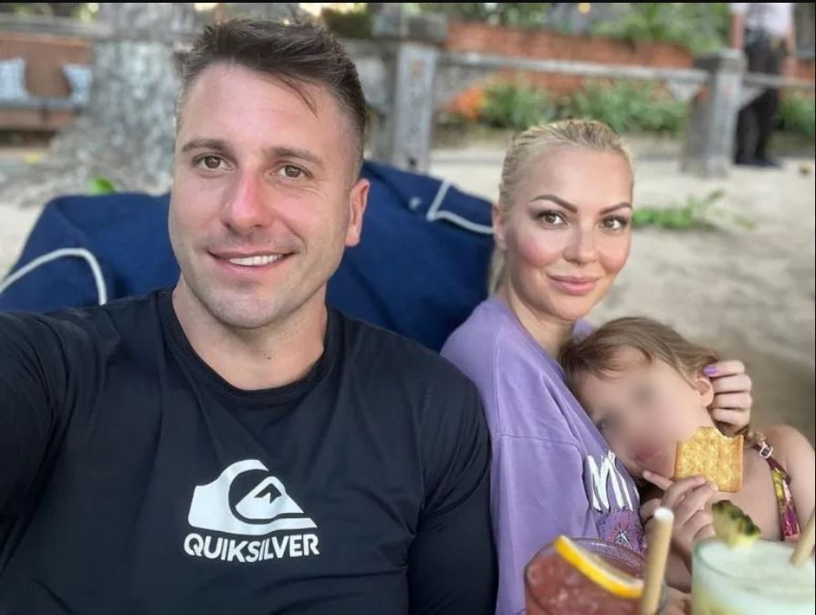 Ivana Selakov muž