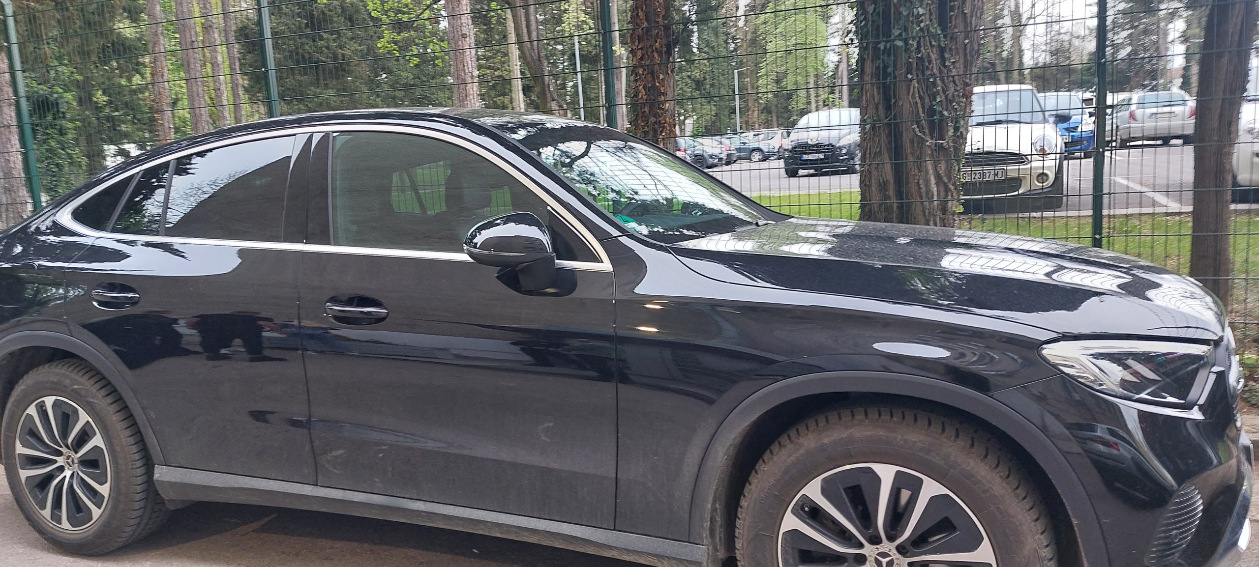 ćira automobil