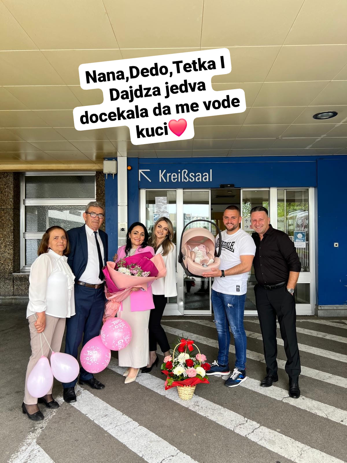 Jasmin Heinz postao tata u šestoj deceniji: "Rodila se mala lepotica" (VIDEO) 6 435674878 8418599428156463 3096380114977379594 n