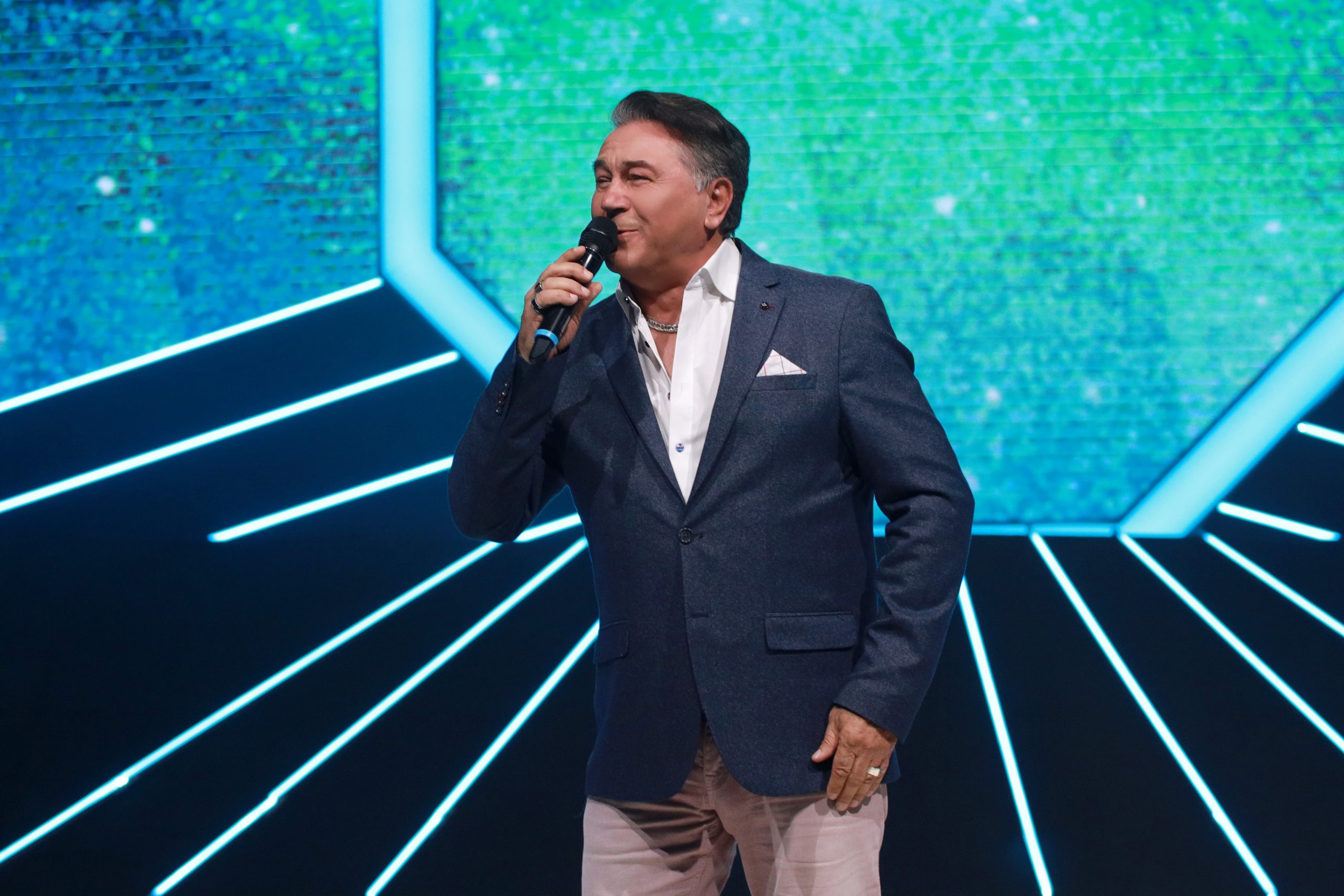 Halid Muslimović priprema muzičku poslasticu pred veliki koncert u Beogradu 5 HALID MUSLIMOVIC NNK SNIMANJE 22022024 FOTO MUNJA 49 ok