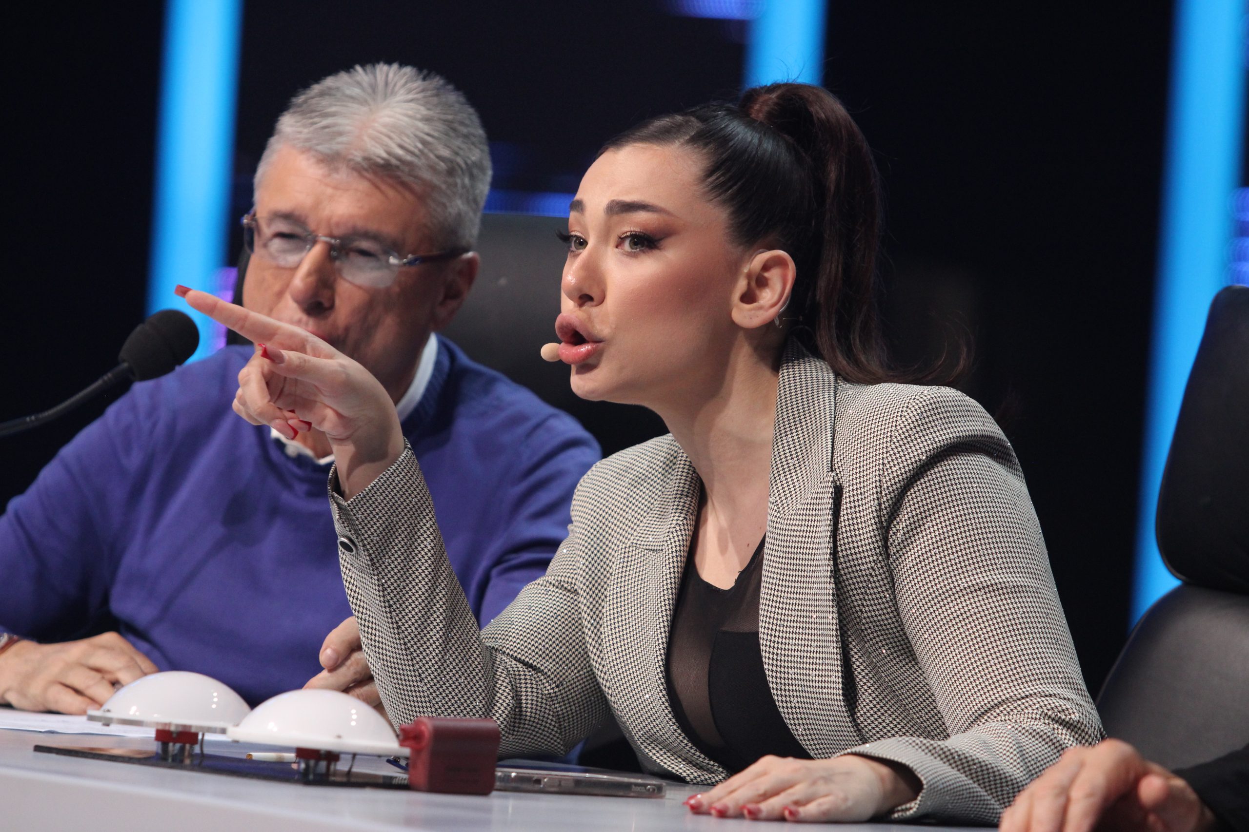 Šejla Zonić izdominirala u "Zvezdama Granda, njena "protivnica" prošla pakao: "Nije htela da dođe na snimanje" 8 vanja i šejla