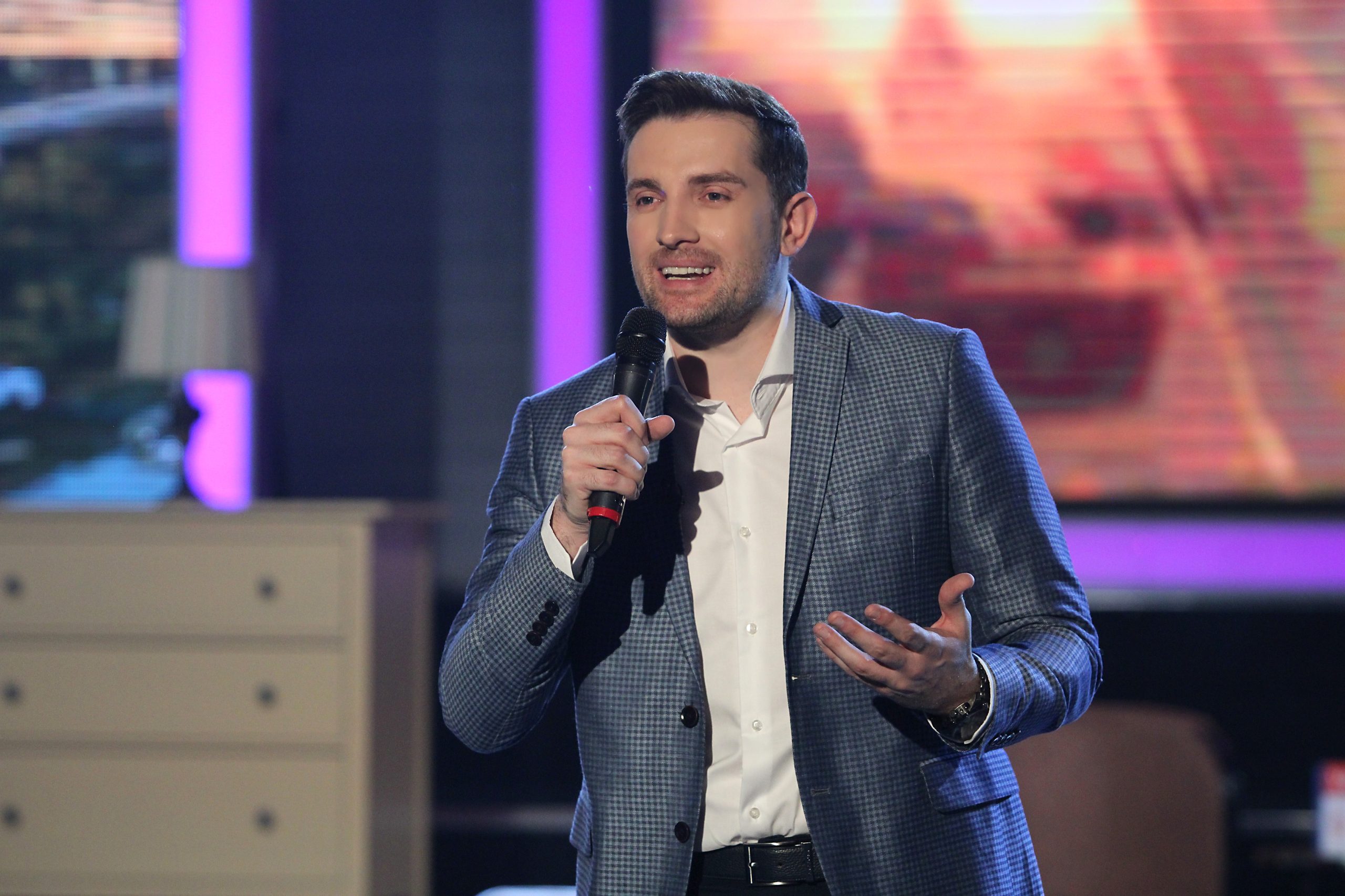 "Strepeo sam": Mirza Selimović otkrio detalje prvog susreta sa Sašom Popovićem 6 MIRZA SELIMOVIC ZGS SNIMANJE 17042024 FOTO FILIP 16 ok 1