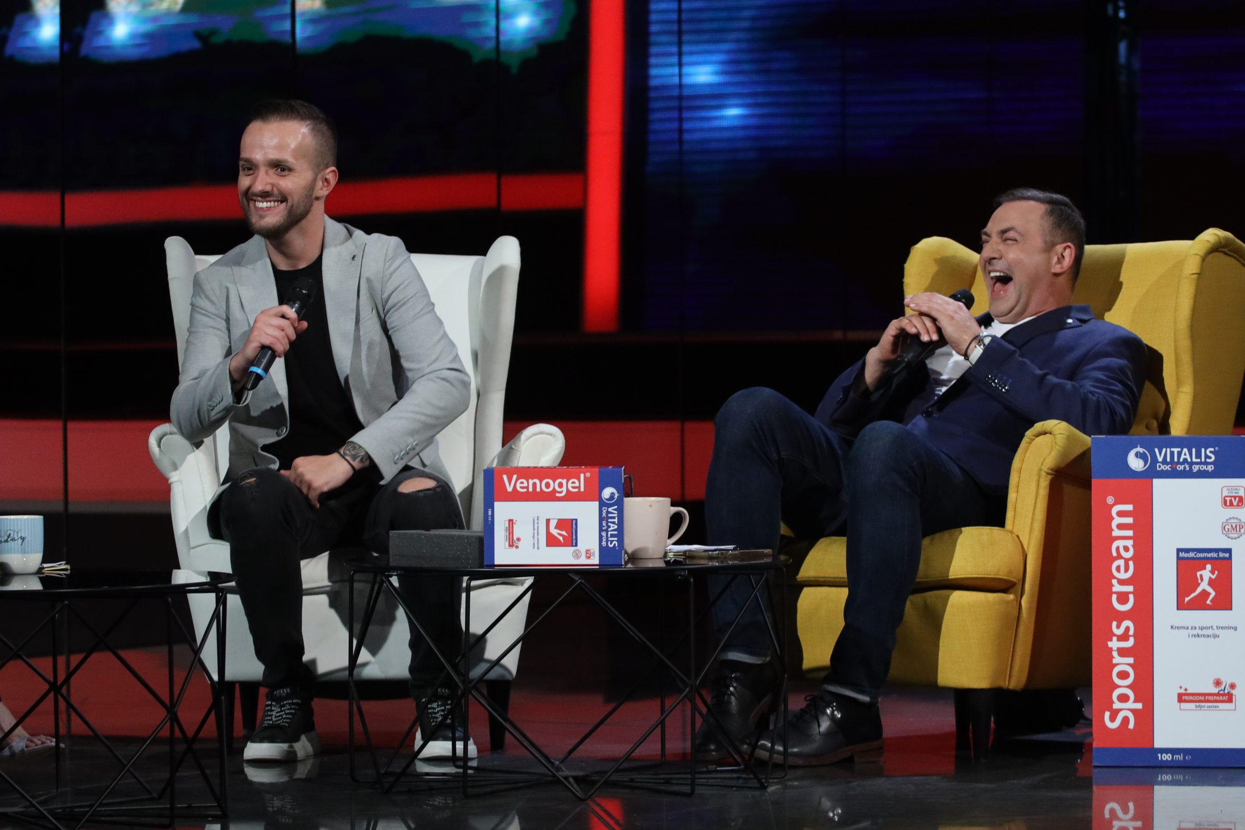 Šok u emisiji, Stefan Kosmajac ispozivao voditelje, oni ostali bez reči: "Kao u jutarnjem programu Jovane Jeremić" VIDEO 7 STEFAN KOSMAJAC GP SNIMANJE 15042024 FOTO MUNJA 7