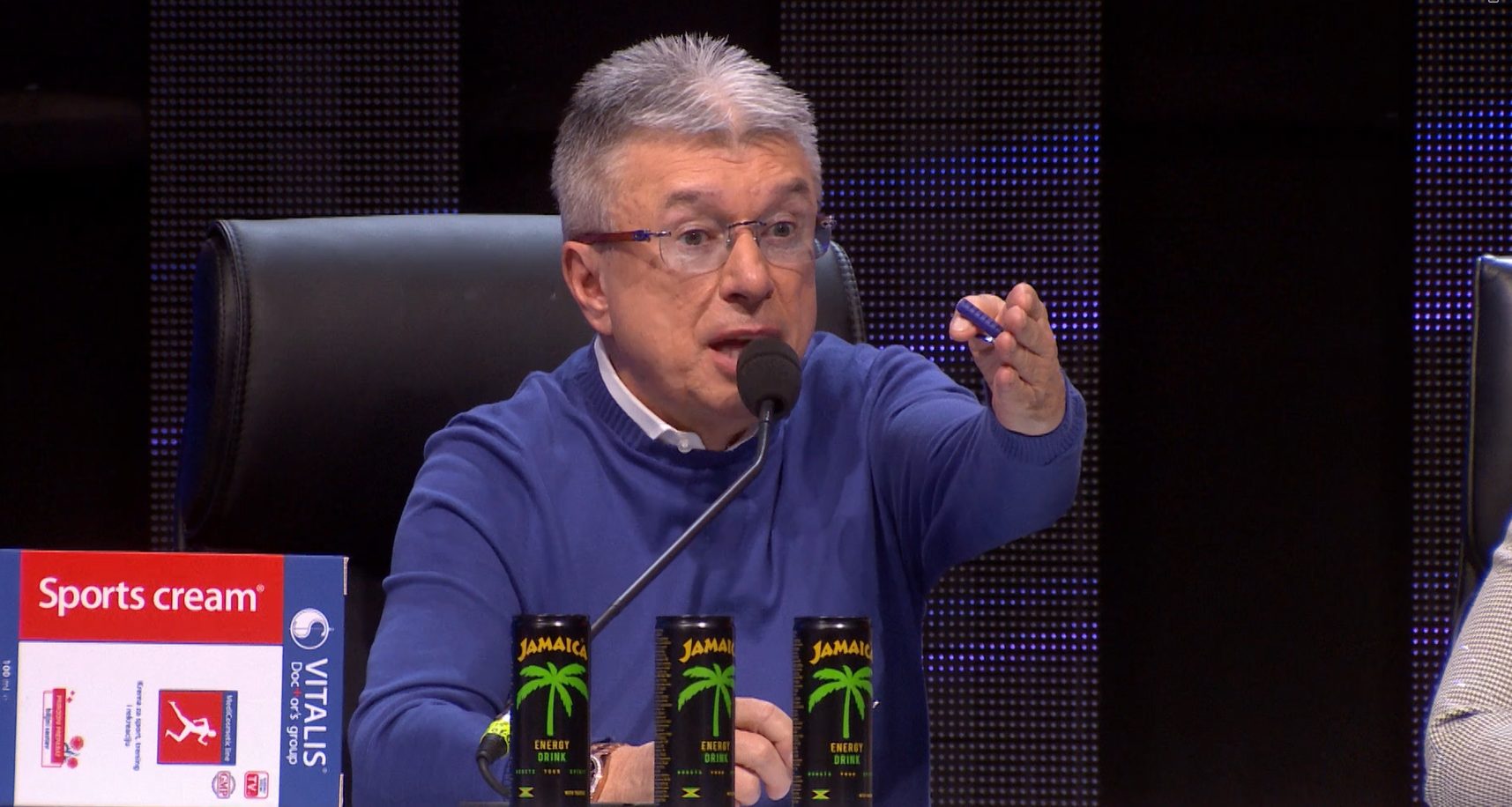 ŠOK! Vučić u "Zvezdama Granda", Ceca vikala na Popovića: "Ovo je nedopustivo u ovom formatu! Gospodine, protiv vas nemam ništa" VIDEO 10 Screenshot 2024 04 03 111724