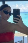 Skinula se žena Peđe Jovanovića: Ana pevaču oprostila sve, pa fotkom sa Maldiva usijala društvene mreže (FOTO) 3 Untitled 1 129 e1714482230483