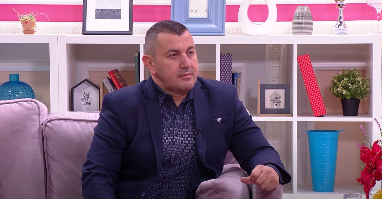 "Fale nam zvezde" Pevač brutalno potkačio mlađe kolege, Aleksandru Prijović izdvojio: "Postavila je domaći zadatak, ona je novi vek" (VIDEO) 5 Untitled 1 42