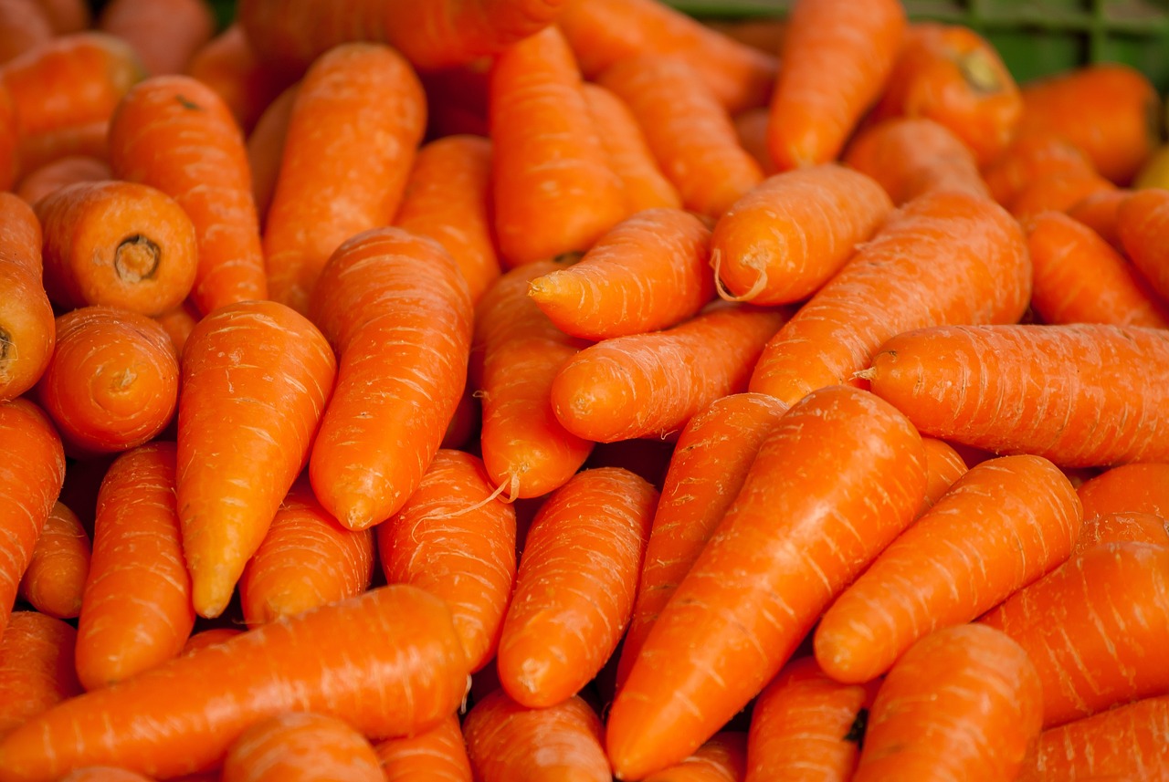 Zaboravite na skupe kreme, uz salatu od šargarepe vaša koža će zablistati, a pravi se za čas 5 carrots 1508847 1280
