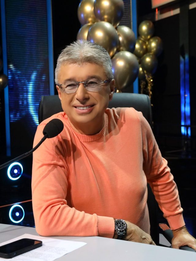 Živi od stare slave? Popović ga pozdravljao uživo u emisiji, zaposleni u Grandu ga saleću po hodnicima studija (VIDEO) 5 cropped-SASA-POPOVIC-ZG-SNIMANJE-31102023-FOTO-MUNJA-6_ok.jpg