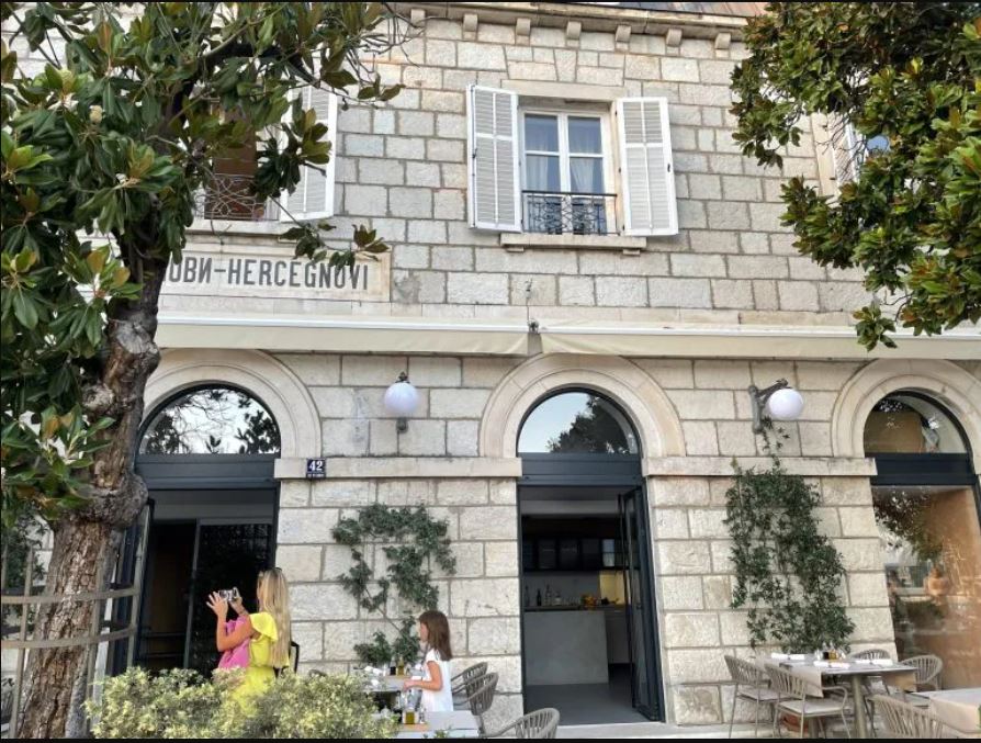 emir kusturica kuća crna gora