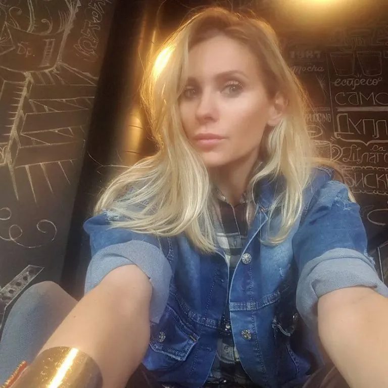 "Bila si svetlost koja je obasjala svačiji život koji si dodirnula" Teodora Bjelica teško podnela vest o smrti Bojane Janković 5 image 7 3