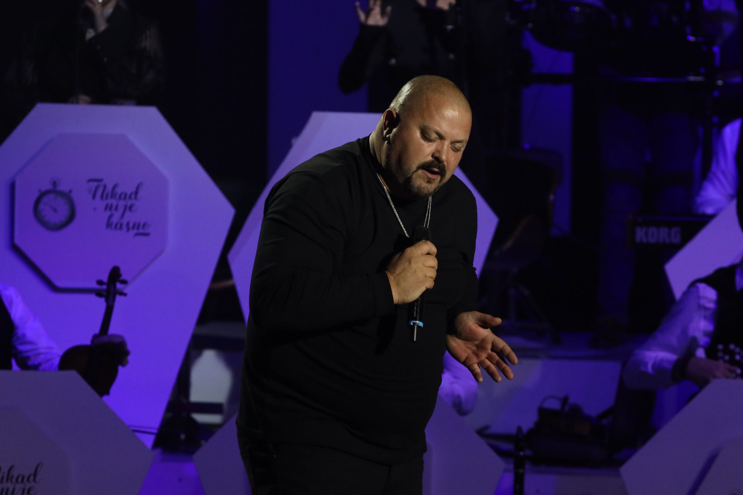 "Čekamo novo rođenje", Arman Morankić iznenadio žiri, pa pustio glas nikad jače: "Sve ti je na mestu" 7 arman morankić jasna gospić