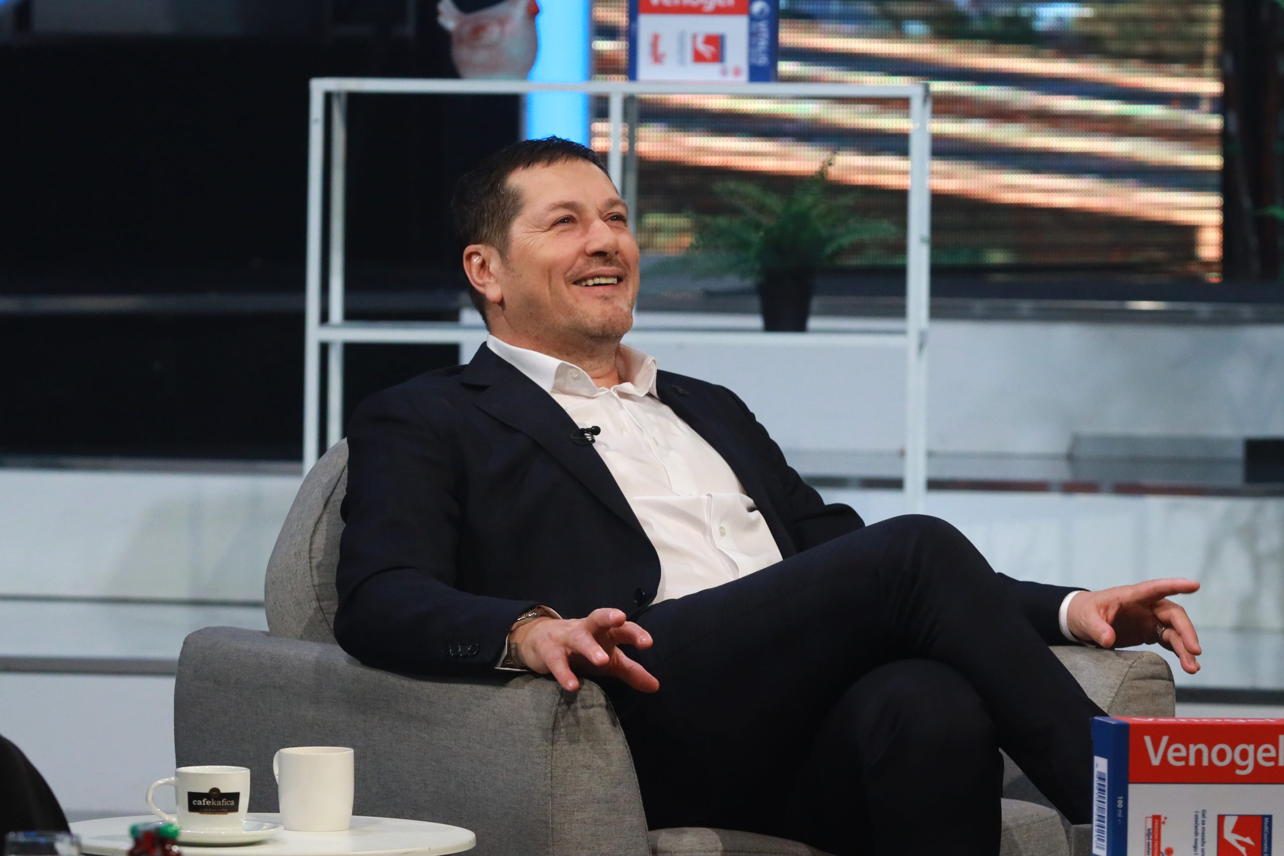 "Svi znamo kako je kad se zasedne u kafani": Aco Pejović otkrio da je pio u ogromnim količinama, a onda promenio život iz korena 5 ACO PEJOVIC ZGS SNIMANJE 29052024 FOTO MUNJA 79 ok 1
