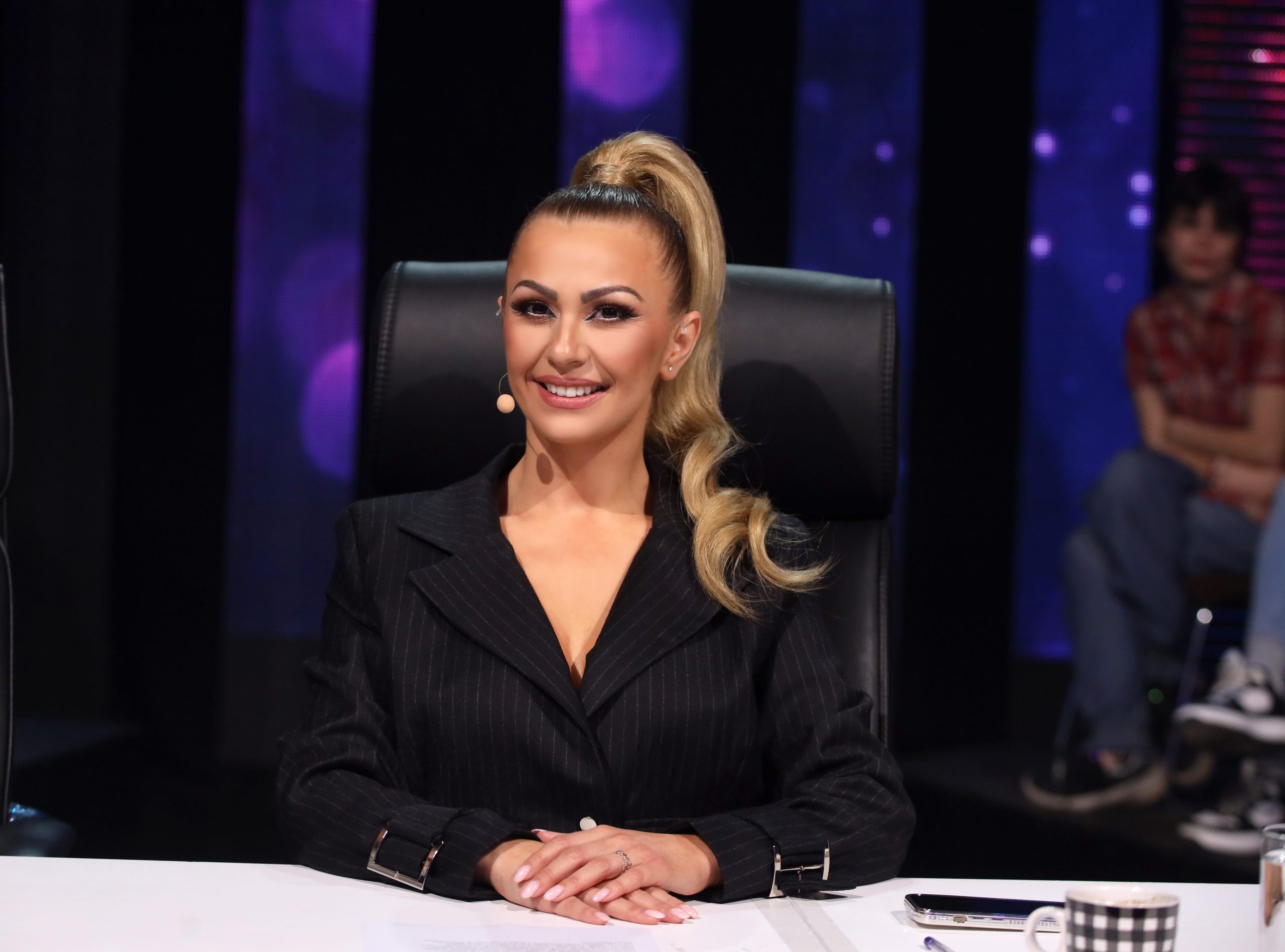 "Nije mi bilo lako" Biljana Marković progovorila o odvajanju od sina, pa se dotakla supruga: "On mi dosta olakšava" VIDEO 8 biljana marković o sinu