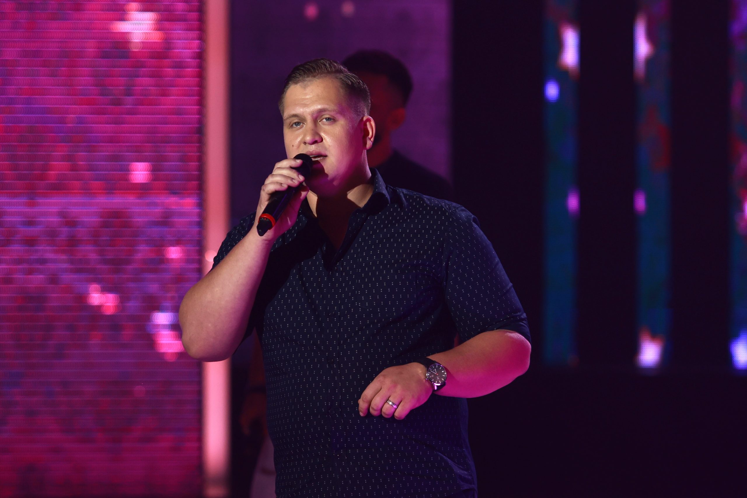 Sidik Šabanović ide u finale "Zvezda Granda", Ceca umalo napustila emisiju zbog Mikija Sekulovskog: "Oštećen si" 6 sidik šabanović finale