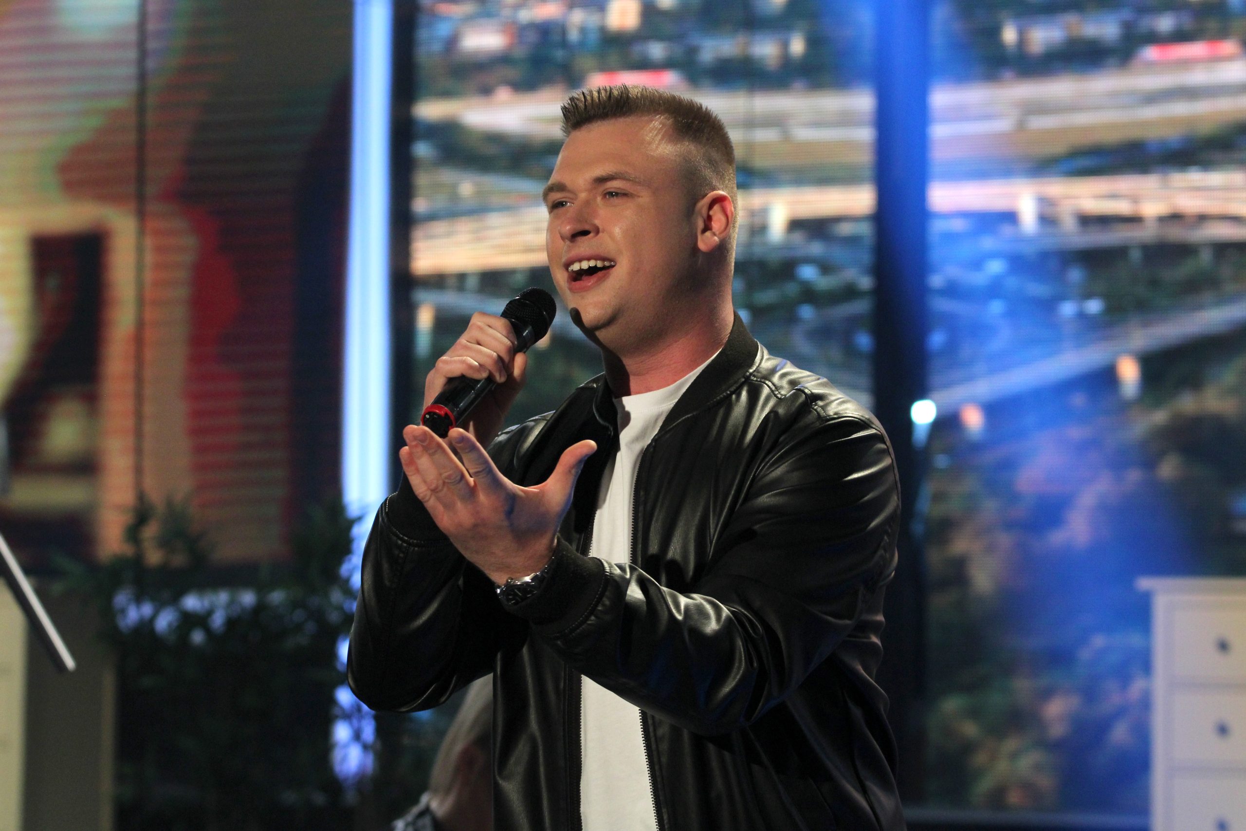 Kenan Dervišević neće da se ženi? "Nikad ne bih bio sa pevačicom, devojka sve razume" VIDEO 5 kenan dervišević devojka