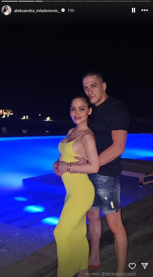Aleksandra Mladenović dostigla vrhunac romantike na Maldivima: Kupanje sa dečkom po kiši, belo vino, poljupci (FOTO) 7 Untitled 23
