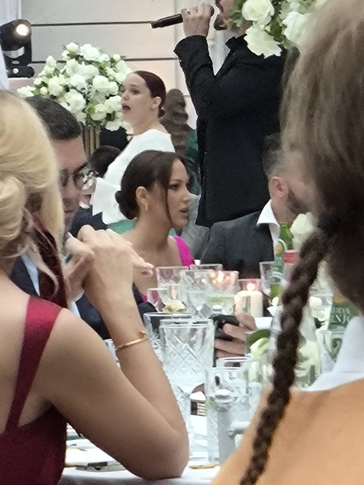 Prija stigla na Sofrinu svadbu, ne odvaja se od Filipa 6 WhatsApp Image 2024 05 07 at 18.34.26 1