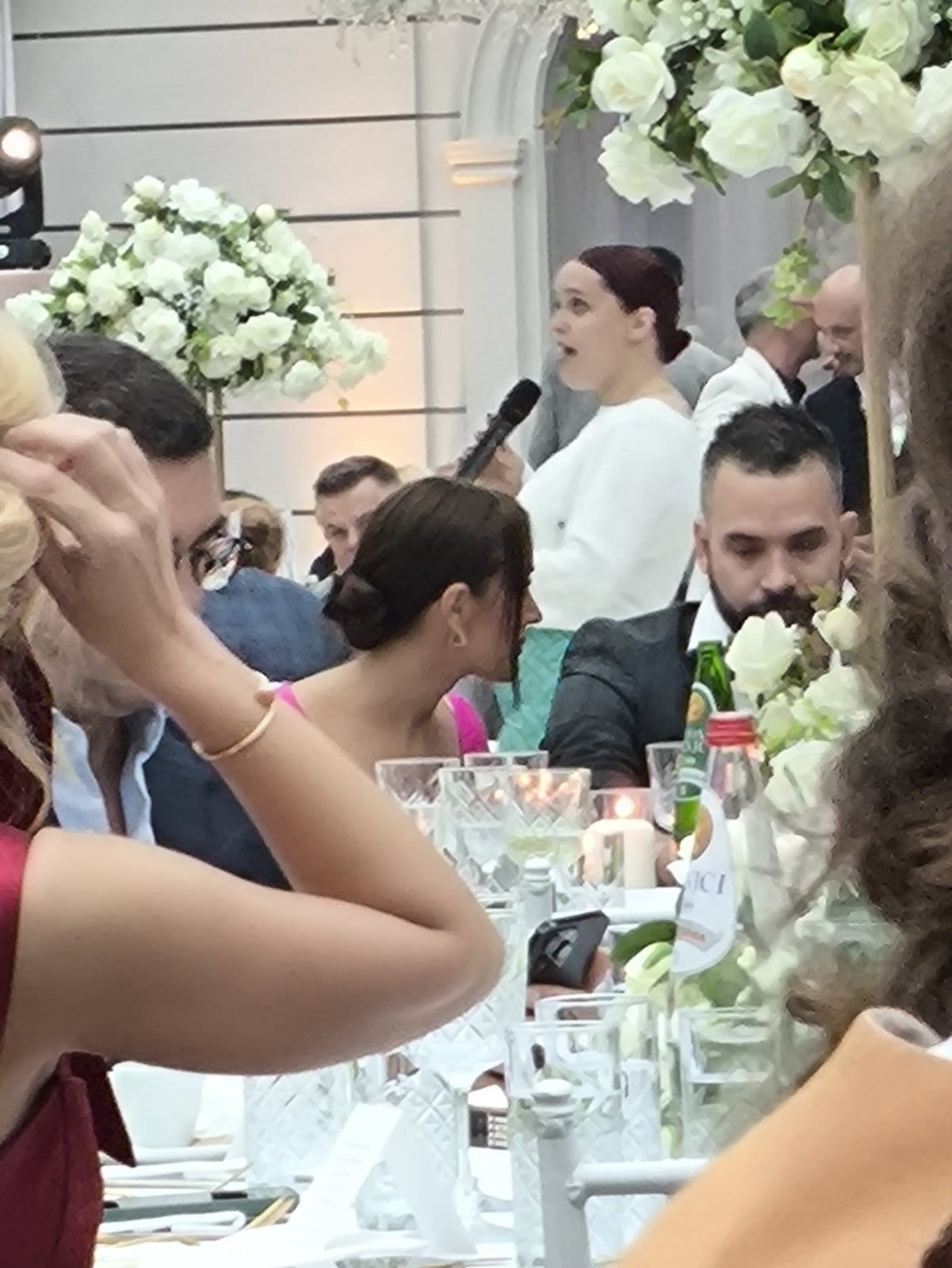 Prija stigla na Sofrinu svadbu, ne odvaja se od Filipa 9 WhatsApp Image 2024 05 07 at 18.34.27 1
