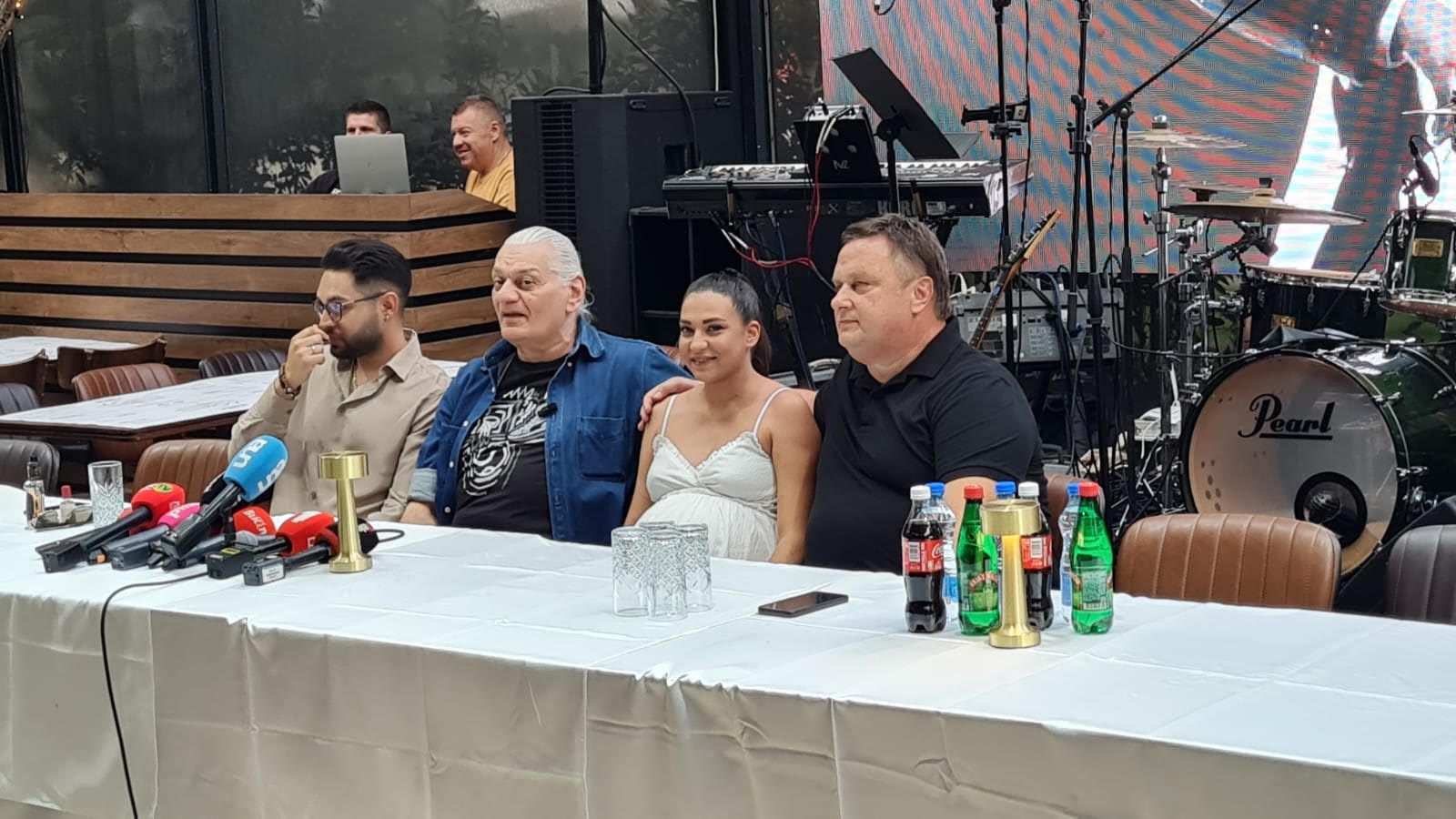 Trudna Džejeva ćerka preplavljena emocijama izustila posebne reči: "Tata bi bio ponosan da je živ" 5 image 12 11