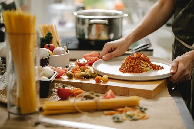 Italijanski recept za fenomenalne špagete koje se prave praktično ni od čega 6 image 2 7