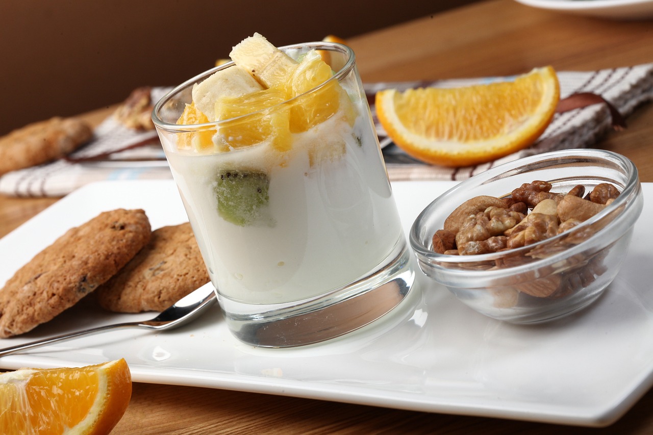 Napravite kod kuće Ajran, najpoznatiji turski jogurt 7 yogurt with fruit 2408031 1280