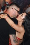 MC Stojan zapevao Zorani Mićanović na rođendanu, ona se uvijala oko njega, pao i poljubac pred gostima (VIDEO) 4 zorana i mc stojan 1