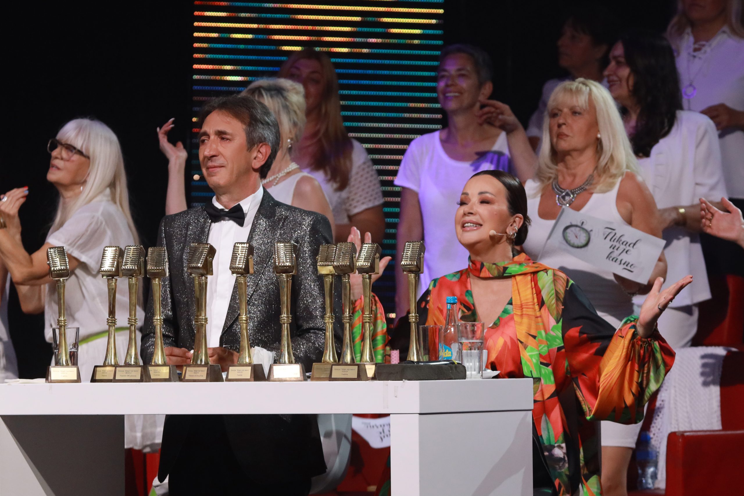 Ovo je najpevanija pesma u "Nikad nije kasno": Mnogi tvrde da je legendarni hit jedan od najtežih za izvođenje VIDEO 5 DRAGANA KATIC I ZIKA JAKSIC FINALE NNK 23062024 FOTO MUNJAok 1