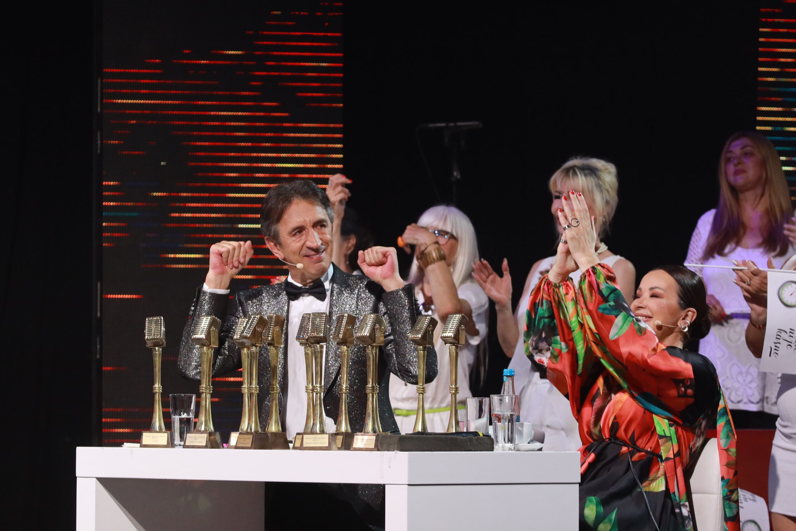 Vi birate pobednika "Nikad nije kasno", evo kako da ih podržite 6 DRAGANA KATIC I ZIKA JAKSIC FINALE NNK 23062024 FOTO MUNJAok 2