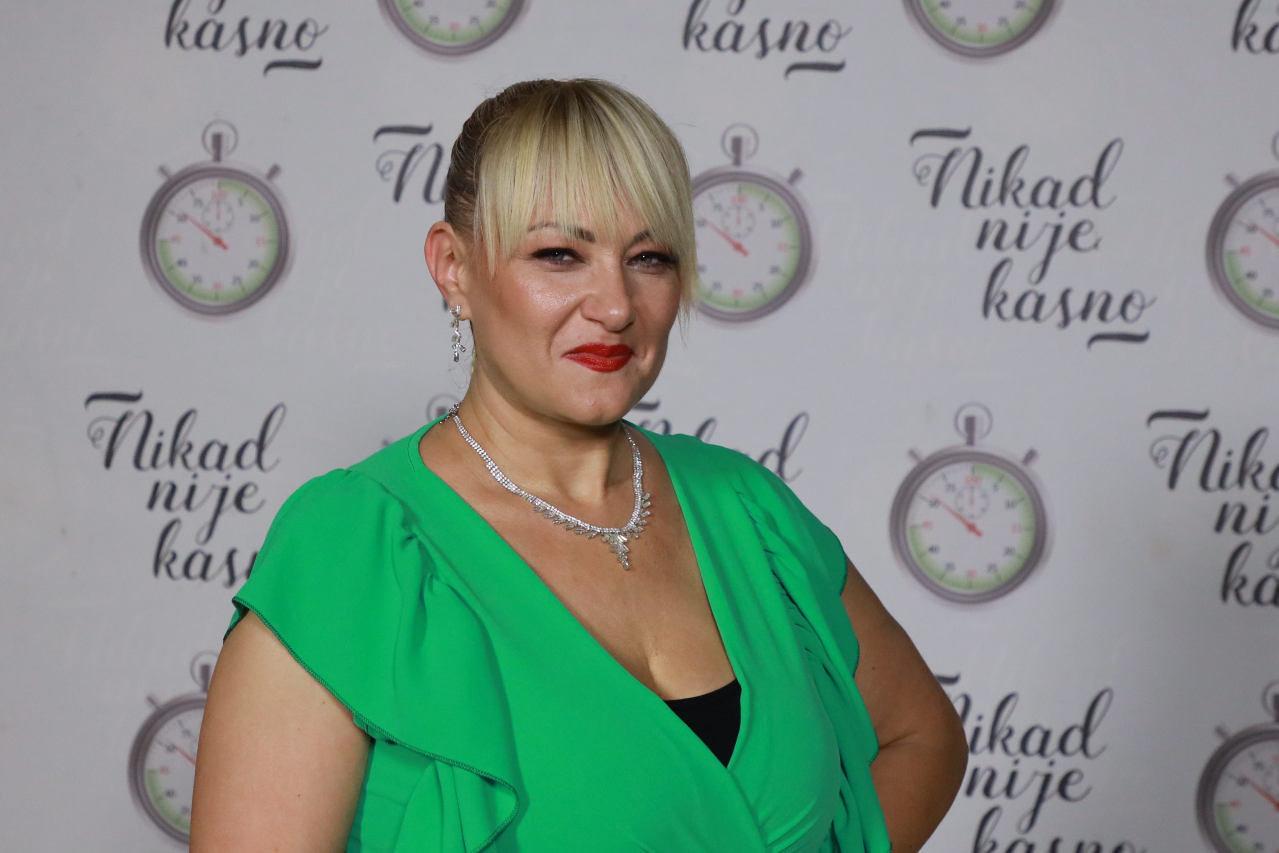 Mima Orlović iznenadila prijatelje u finalu "Nikad nije kasno": "Ništa nisu znali" VIDEO 8 mima orlović