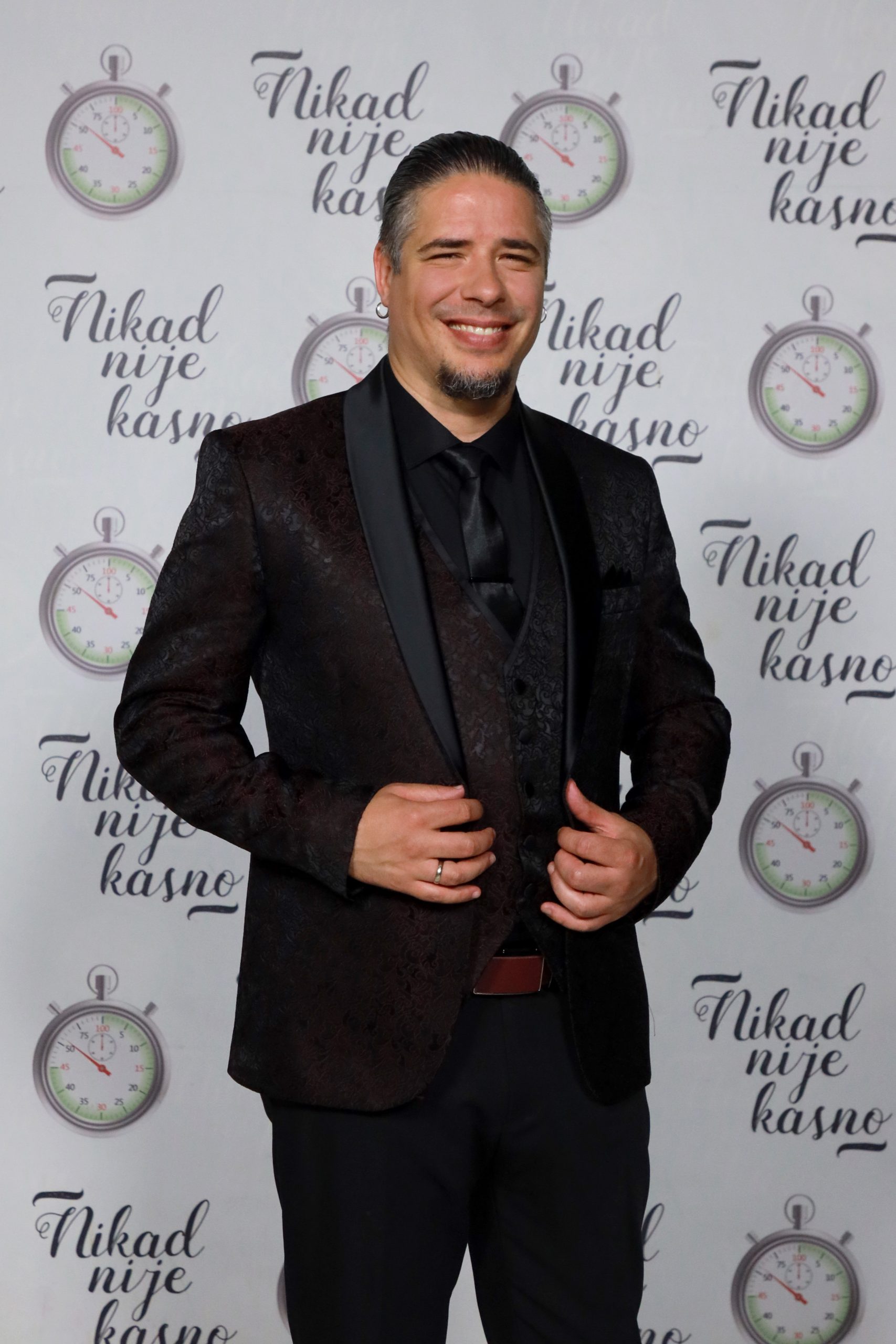 Oliver Kostić otkrio koja mu je neostvarena želja, pa progovorio o deci: "Svako ima svoj put" VIDEO 7 oliver kostić