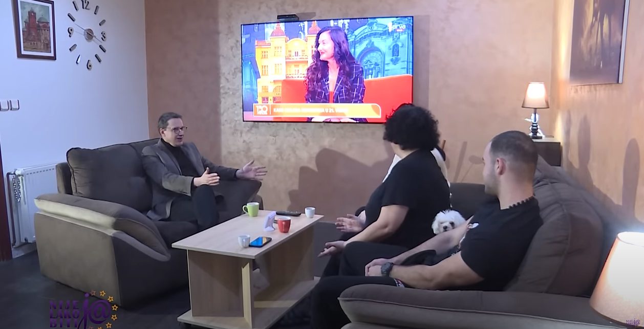 Sve što je zaradila uložila je u renoviranje: Ovako izgleda kuća Bojane Barjaktarević VIDEO 8 Untitled 157