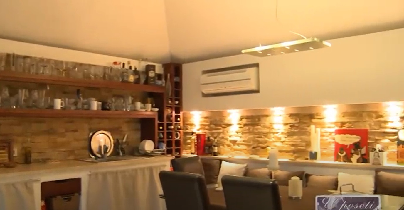 Cakanina kuća proglašena za najlepšu vikendicu Jugoslavije: Teretana, salon lepote i đakuzi nasred dvorišta FOTO 10 kuca 4