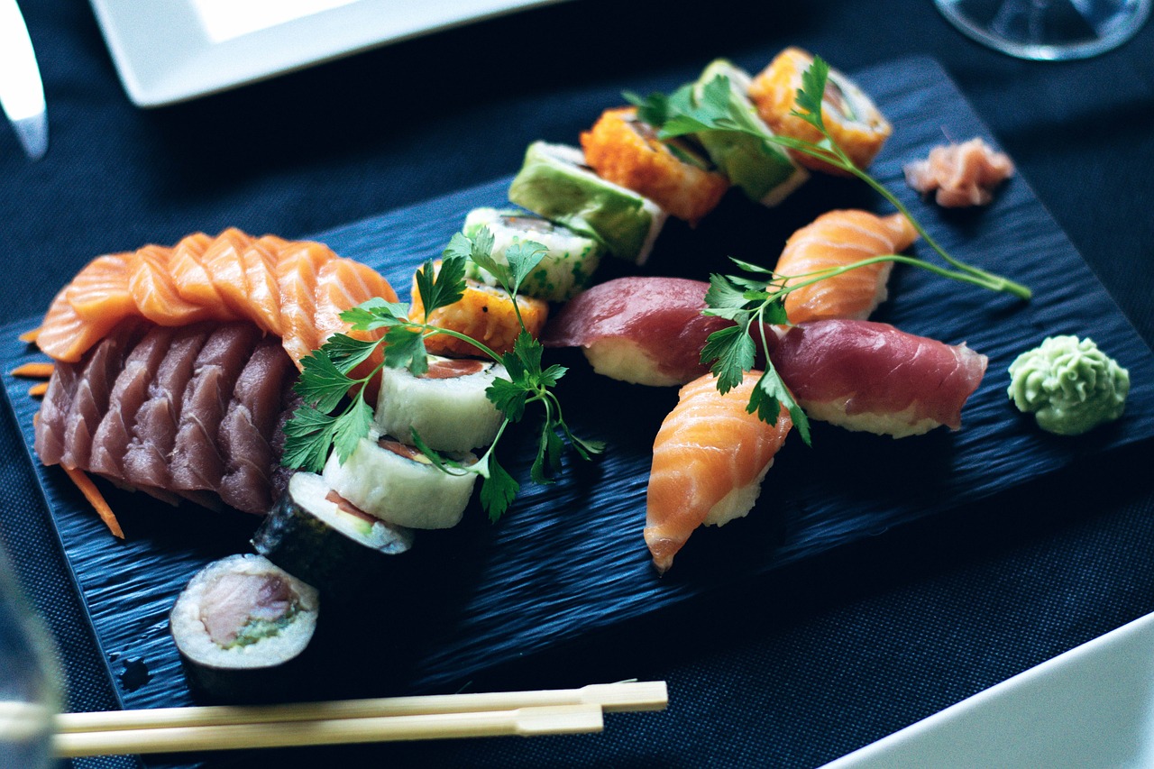 sushi 2455981 1280