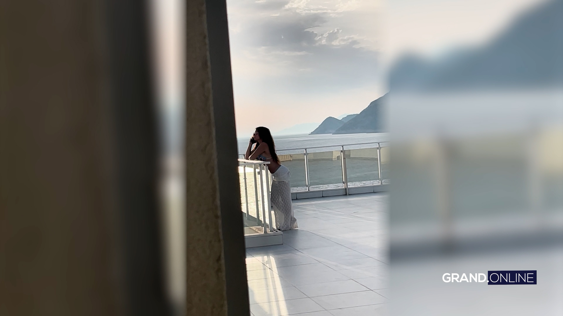 Naša pevačica ne posećuje gradske plaže u Crnoj Gori: Evo šta radi kad je sama, vrelije od ovoga ne može 6 mirna
