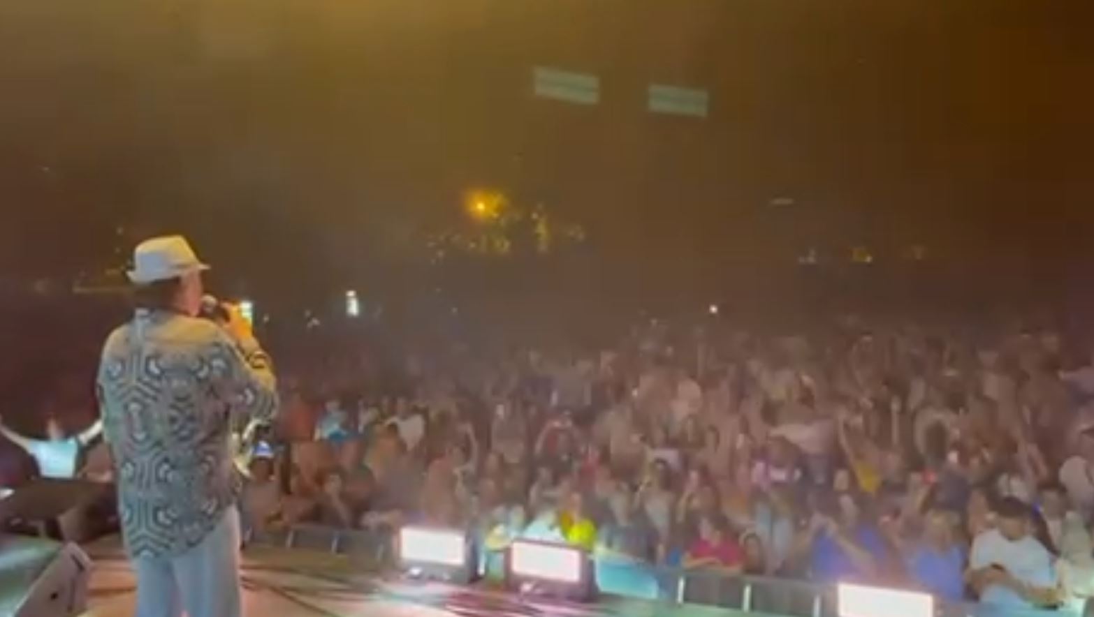 Haris Džinović oborio još jedan rekord posete u Hrvatskoj: 16.000 ljudi na nogama zbog pevača (VIDEO) 5 1 12
