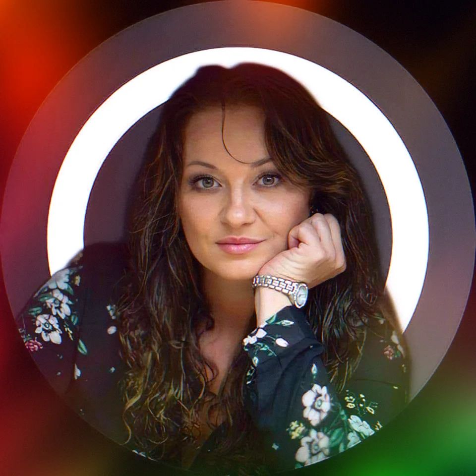 Anica Milenković se prepolovila: "Tada je počeo da mi se menja izgled, ali i život" 8 455006353 1034285635071593 7231164299155227920 n