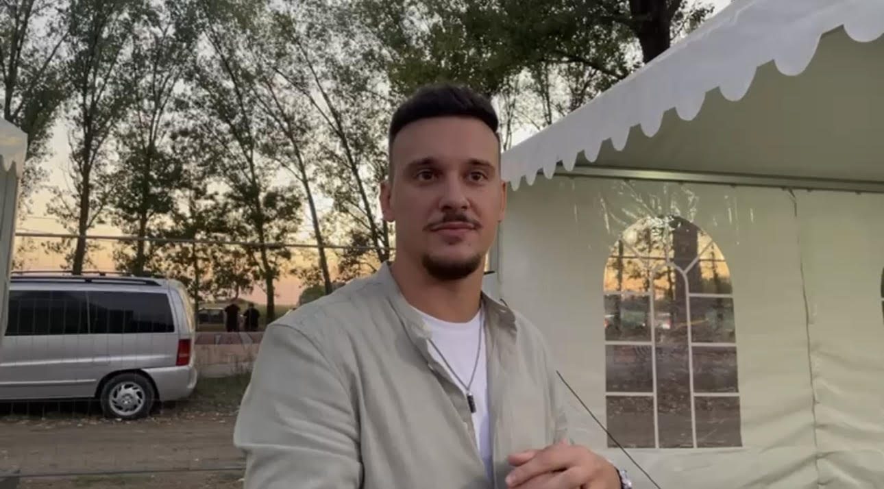 Stevan Sekulić najavio svadbu sa Aleksandrom Bursać: Sve su držali u strogoj tajnosti, a sada otkriveno kada će biti VIDEO 6 image 6 5