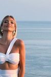 Tamara Dragić snimila novi spot za duet sa misterioznim kolegom: Pevačica stajlingom ostavlja bez daha, ovo morate da vidite (FOTO) 2 image 7 17 e1723452358264