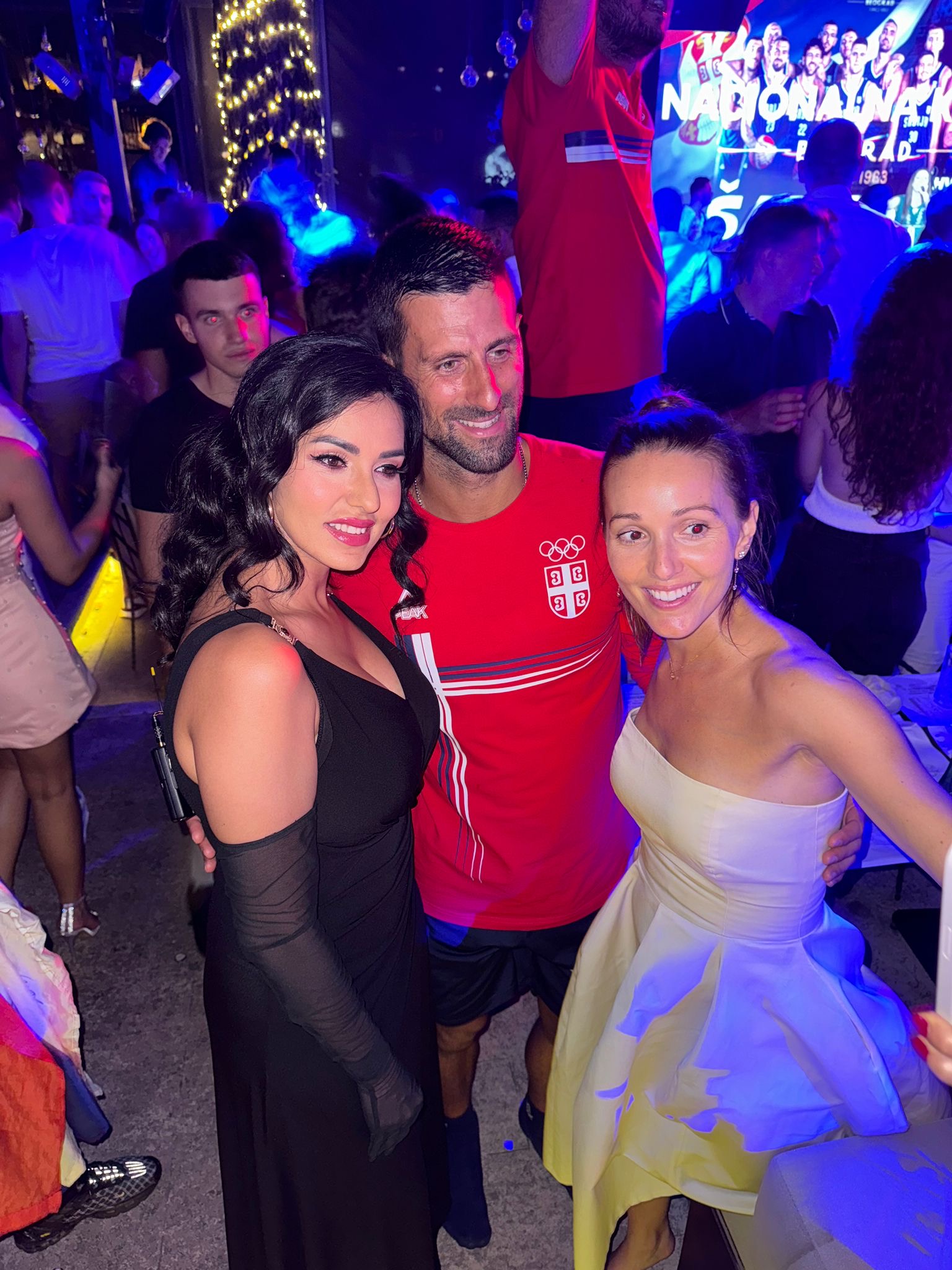 TANJA SAVIĆ ODUŠEVILA SRPSKE OLIMPIJCE! Susret sa Novakom za nju ima poseban značaj, a evo i zbog čega! VIDEO 6 image00001