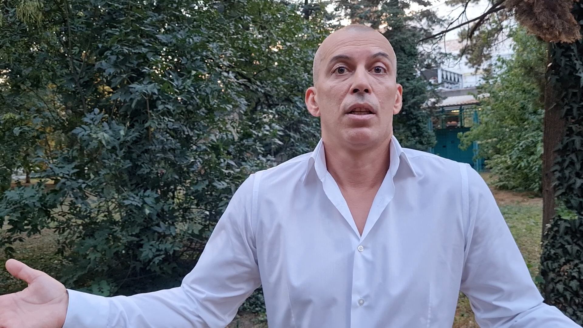 Topalko se oglasio za Grand nakon prekršaja: "On krade državu, a policija njegove ljude ne sme da zaustavi" 11 topalko se oglasio