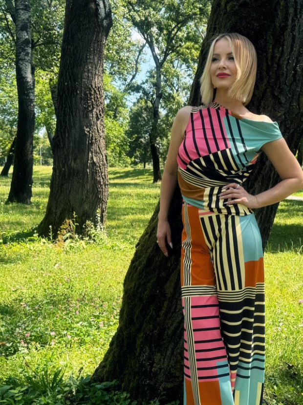 Pevačica nije prodala ni jednu jedinu kartu za nastup: "Tu su bili samo konobari" 5 Danijela Martinovic 1
