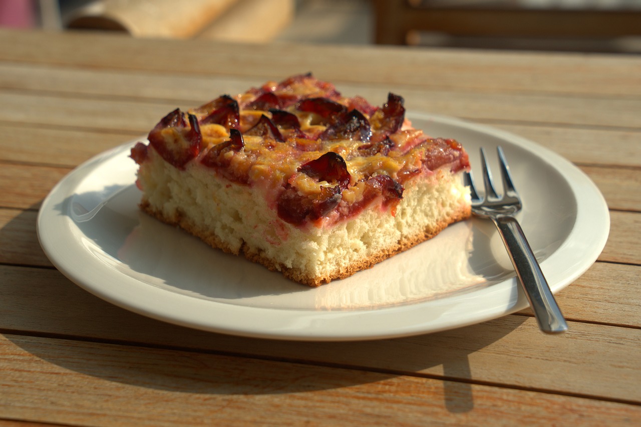 Ubedljivo najsočniji kolač sa šljivama, sa njim nema greške 6 cakes 4439619 1280